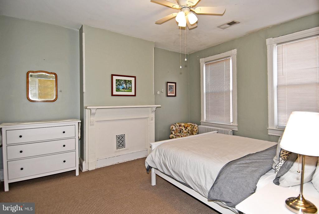 617 Q STREET NW Unit: A