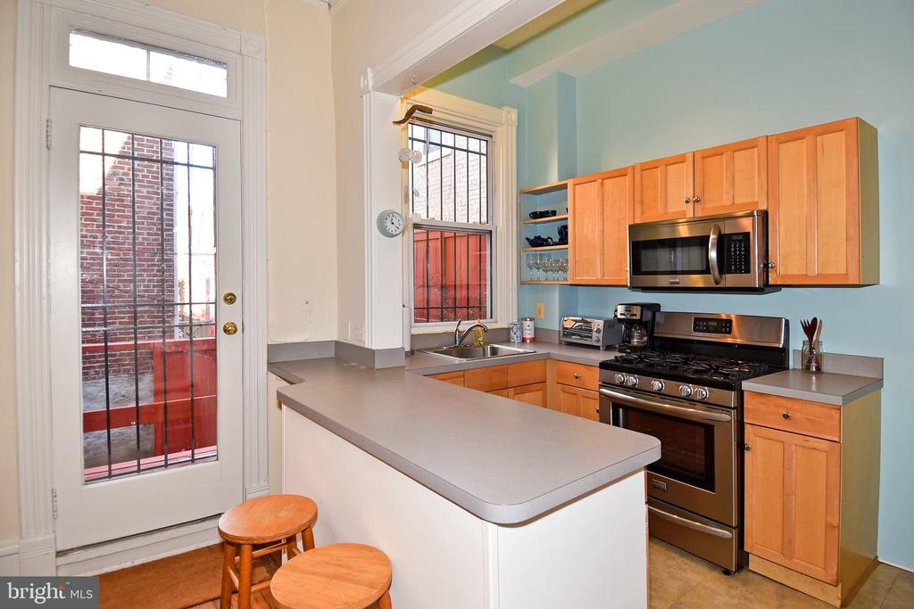 617 Q STREET NW Unit: A