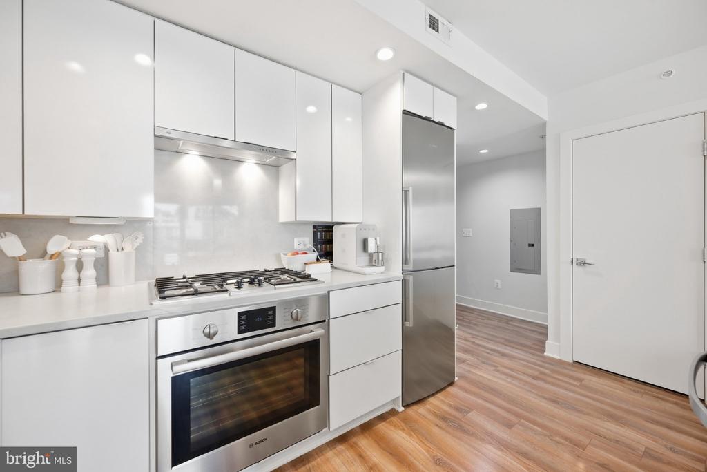 1311 13TH STREET NW Unit: 406