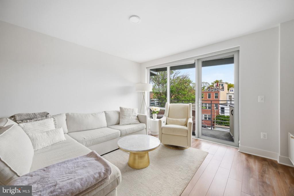 1311 13TH STREET NW Unit: 406