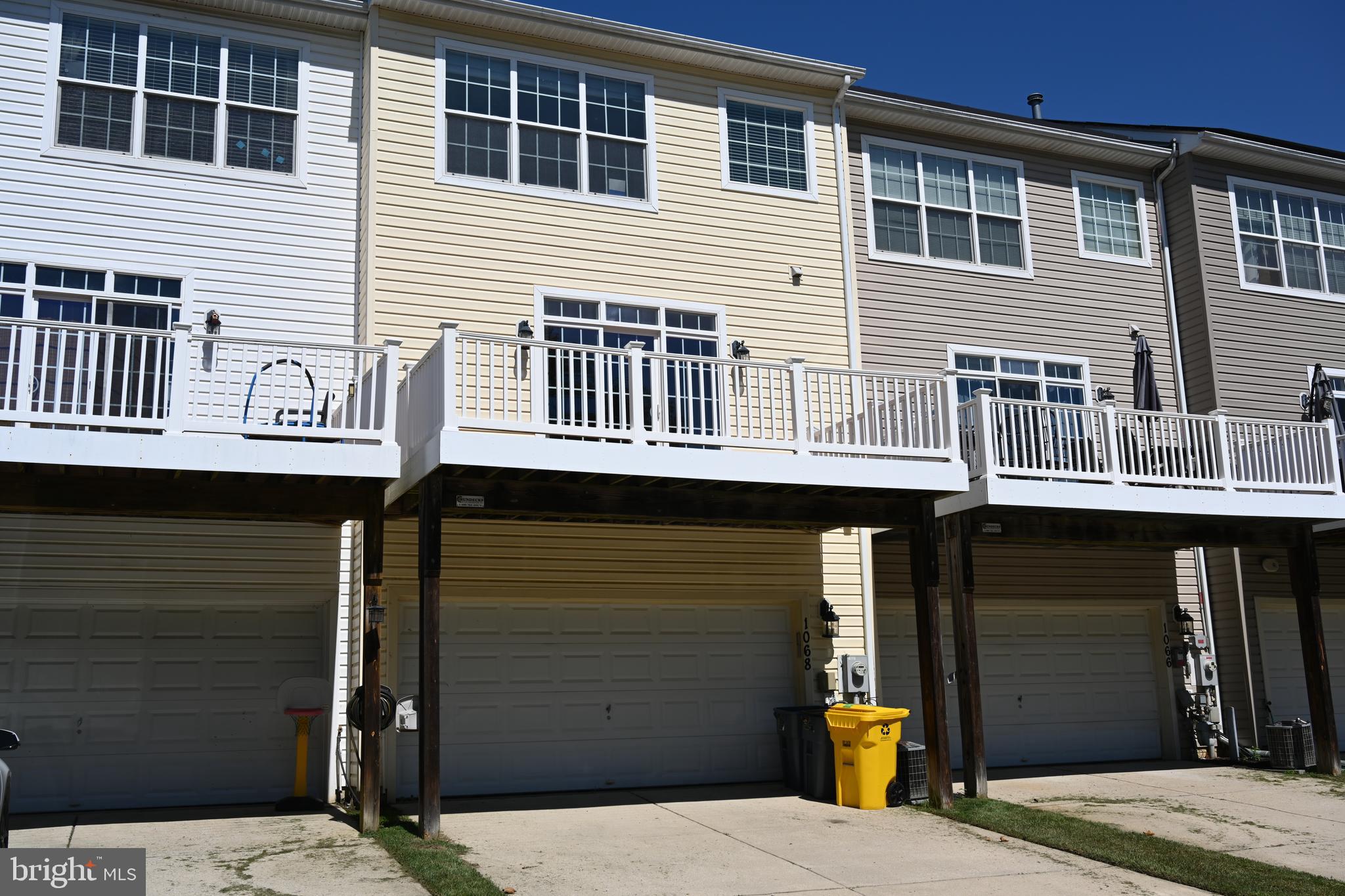 1068 Pipistrelle COURT