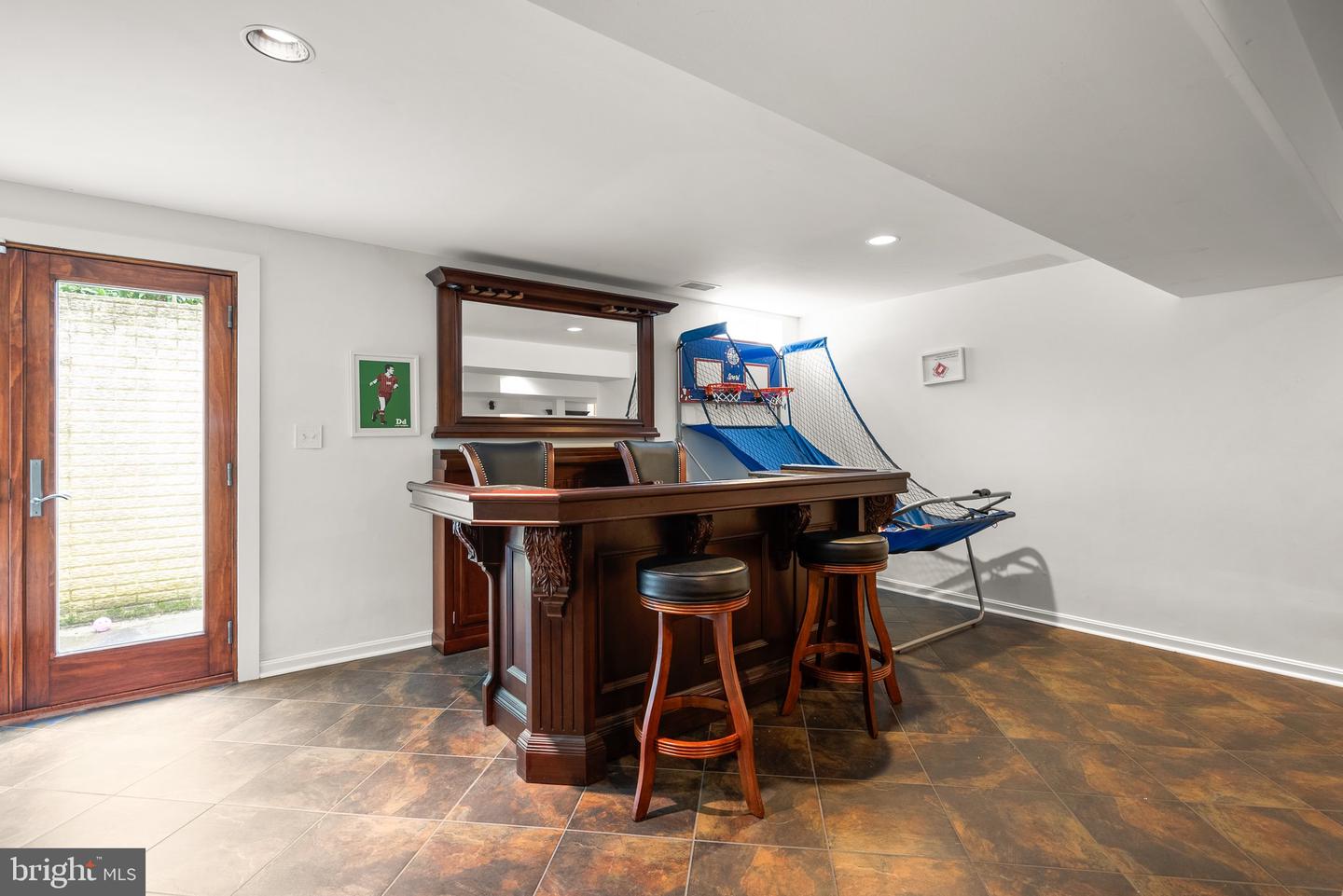 818 Northridge Way