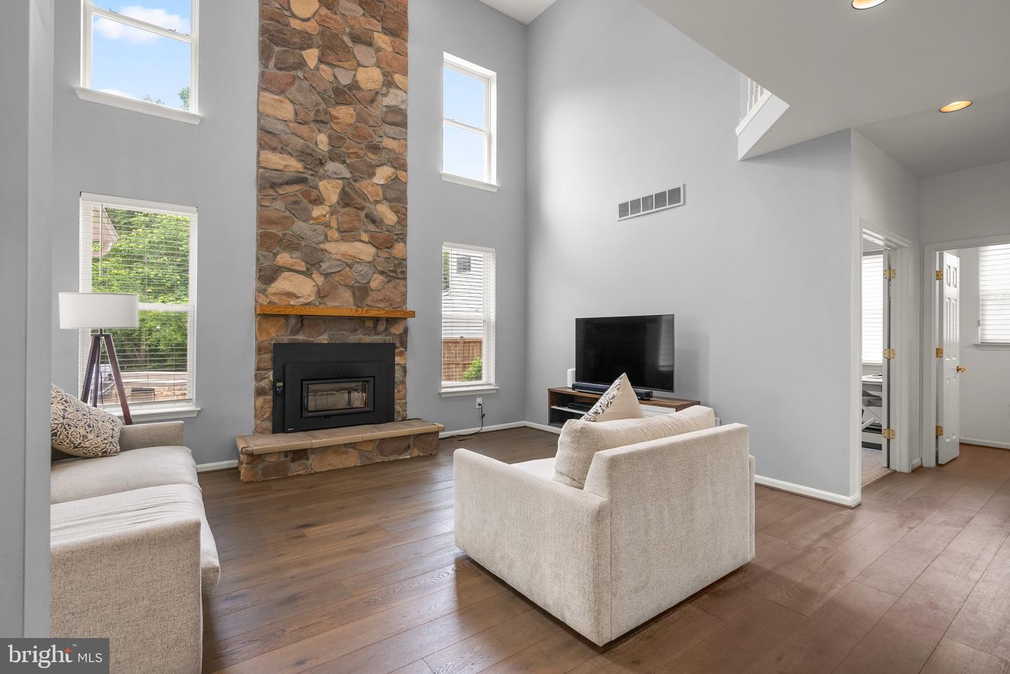 818 Northridge Way