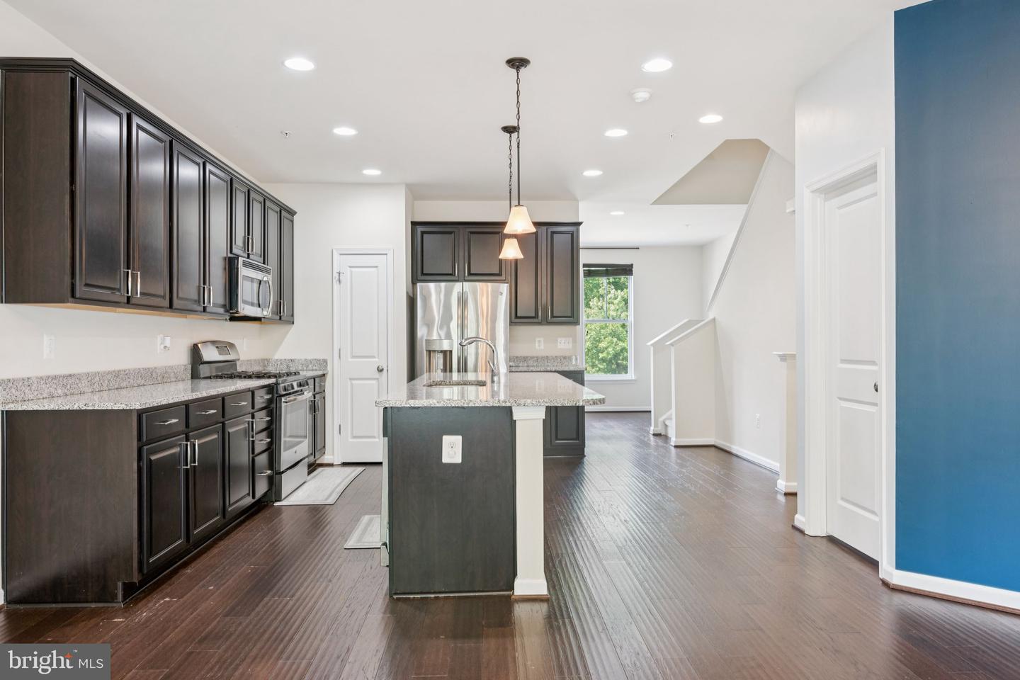 220 Tanner Ln