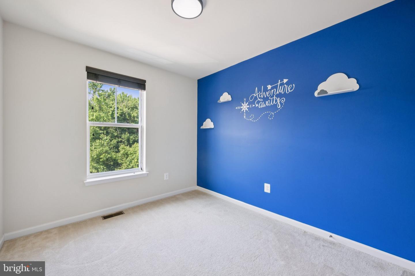 220 Tanner Ln