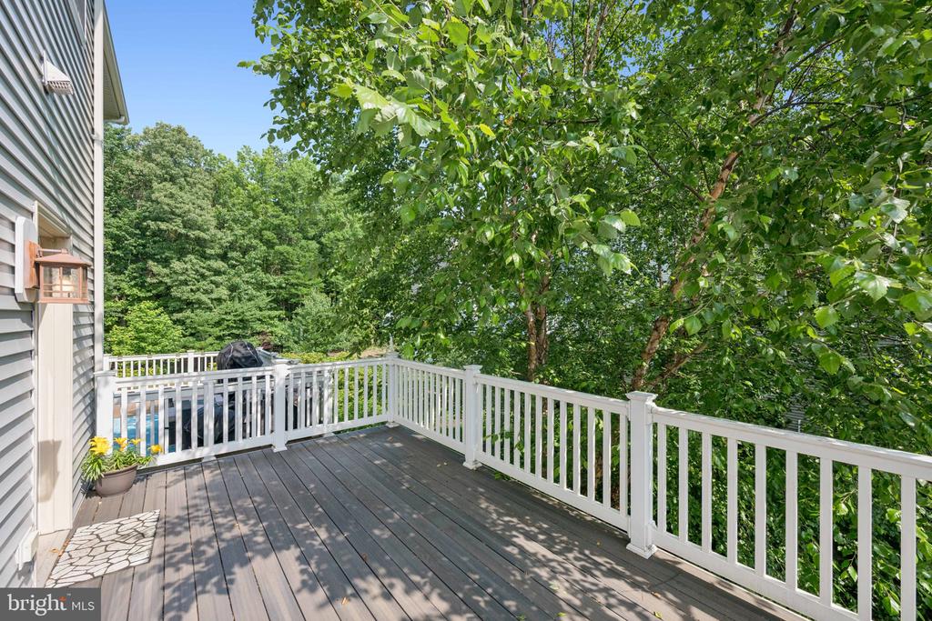 220 TANNER LN