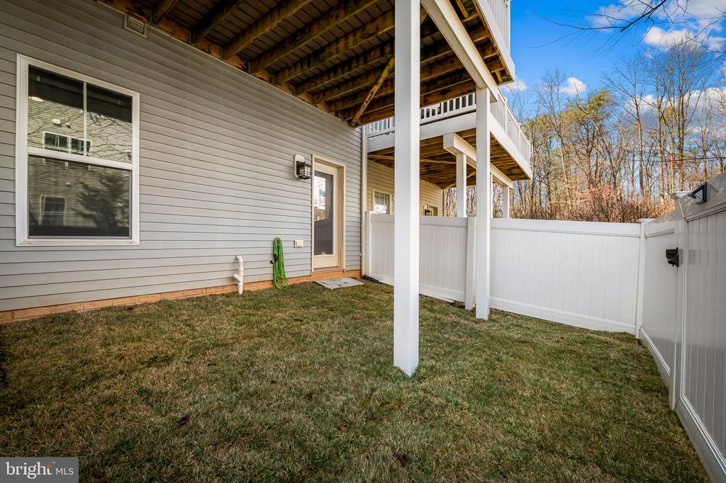 220 TANNER LN