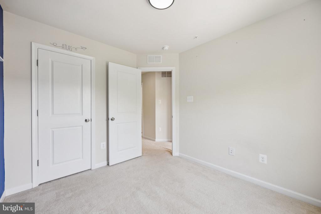 220 TANNER LN