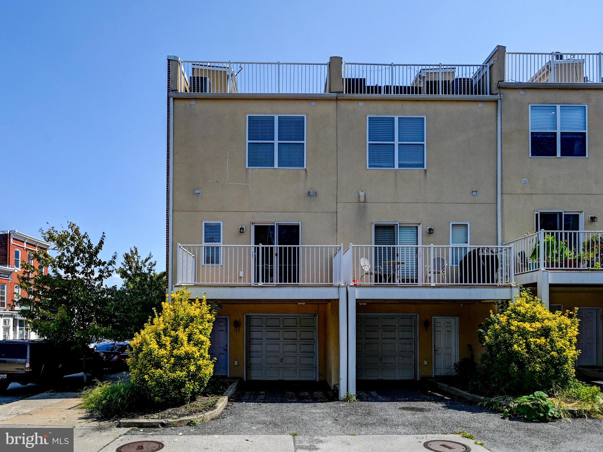 144 N Duncan St