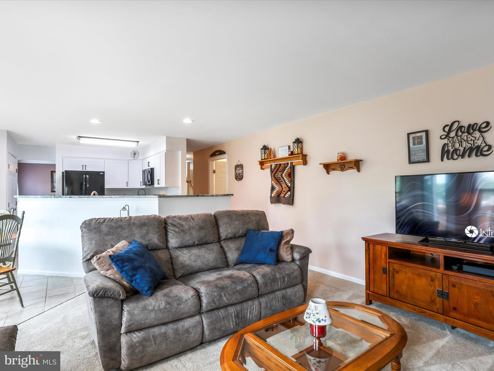 5303 Coronet Ct