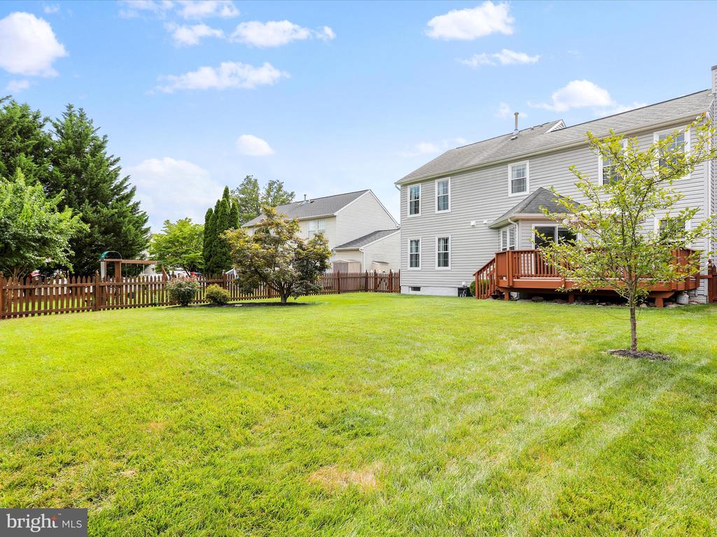 5303 Coronet Ct