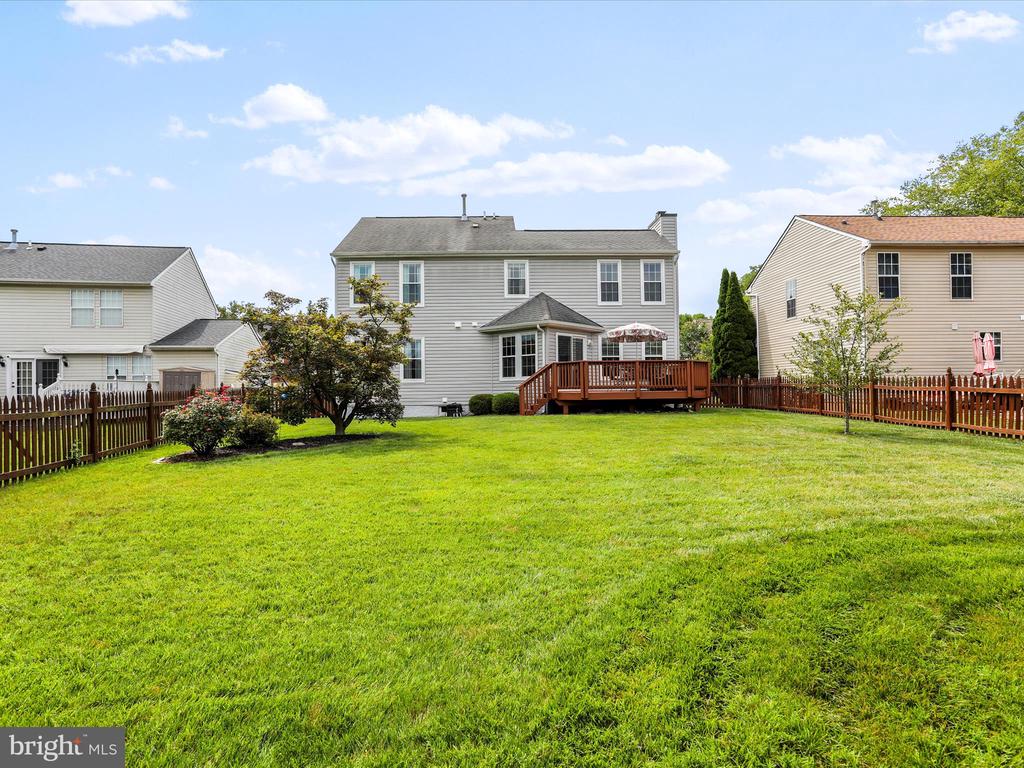 5303 Coronet Ct