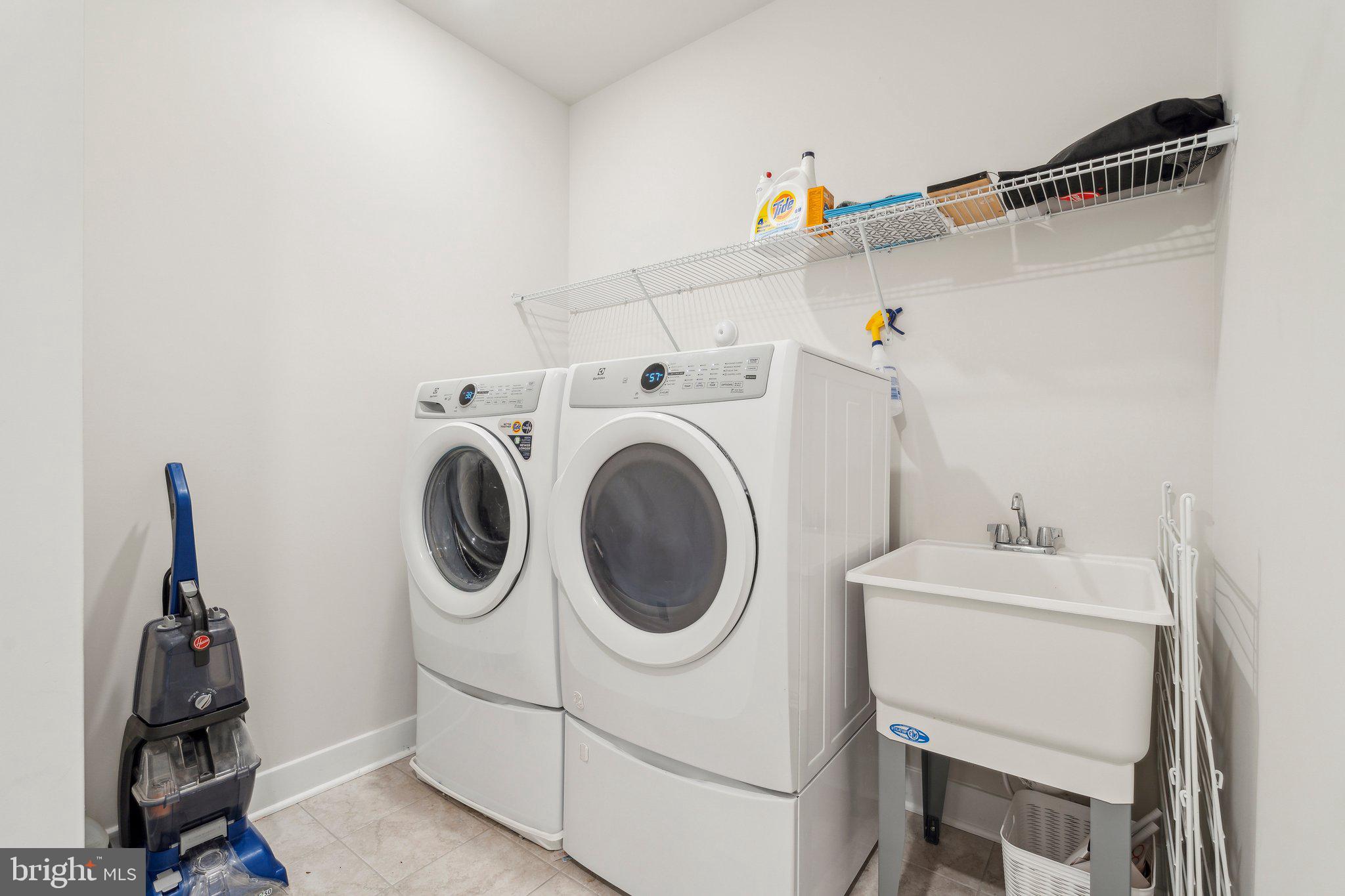 1469 Clingmans Dome Dr