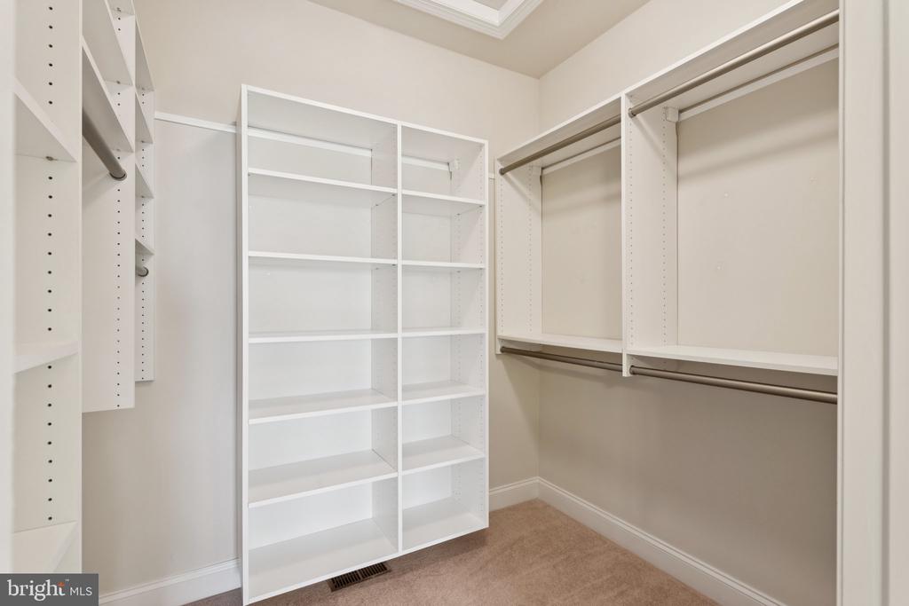 24 Tocati St