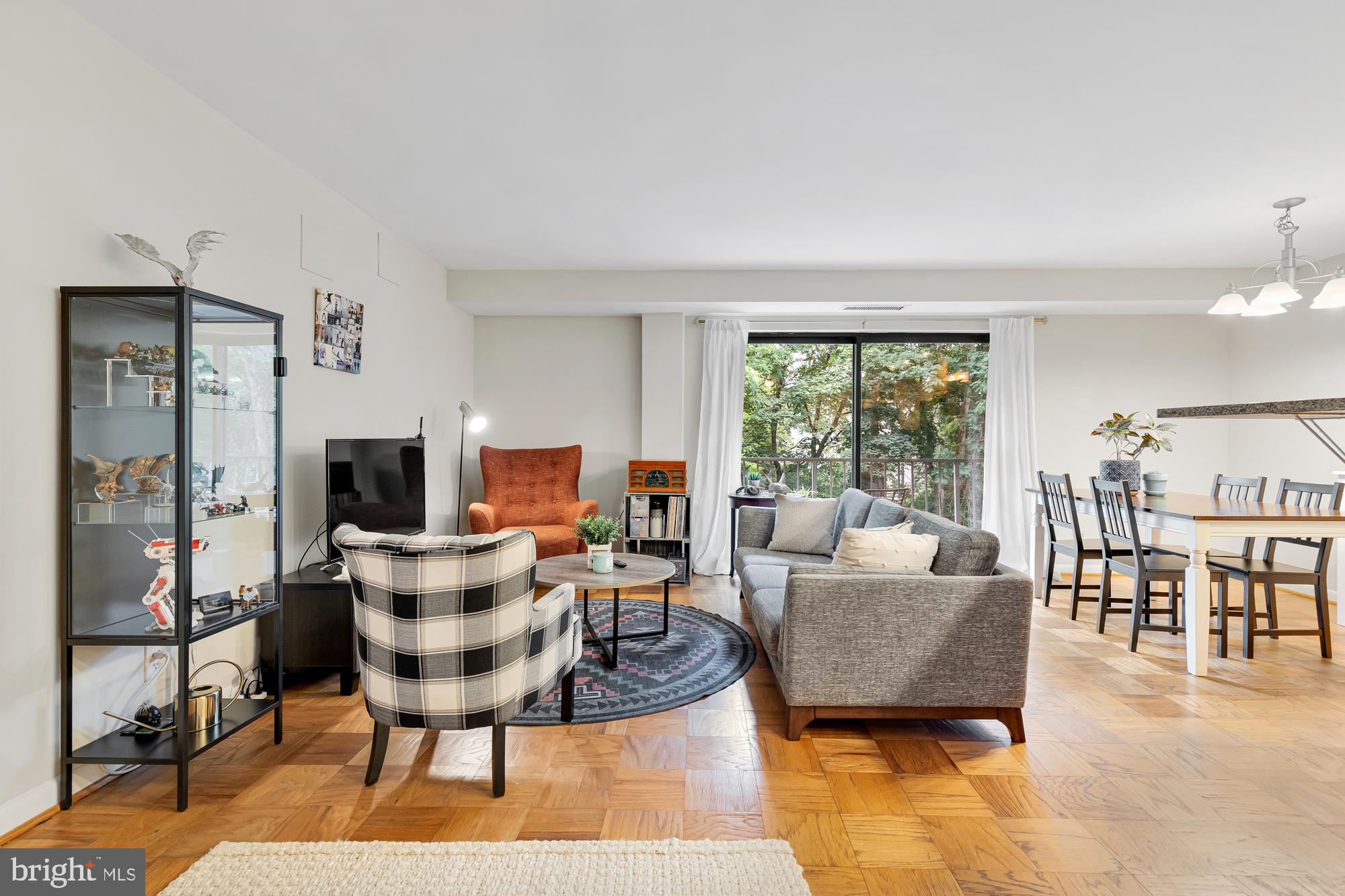 575 THAYER AVENUE Unit: 205