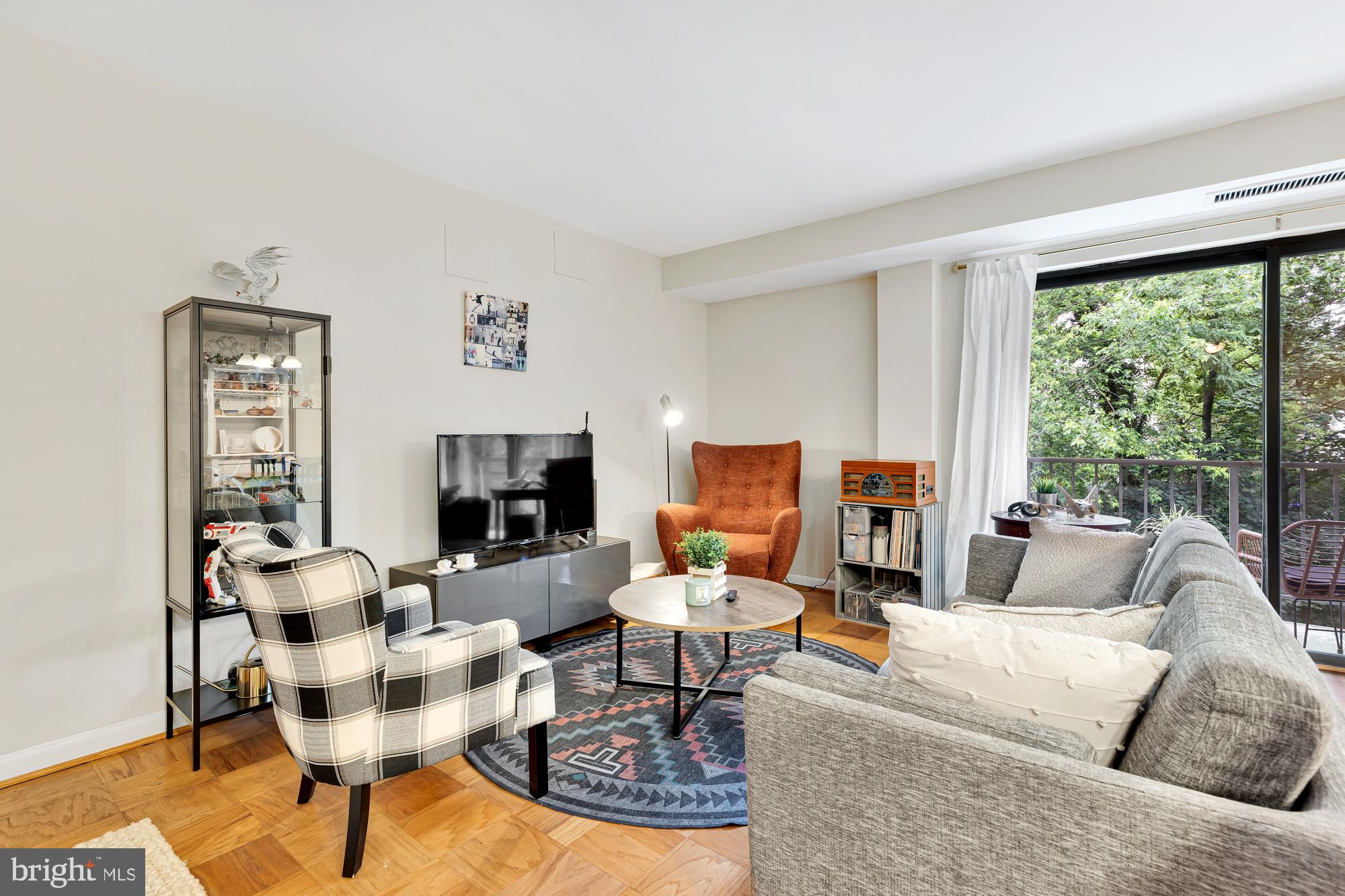 575 THAYER AVENUE Unit: 205