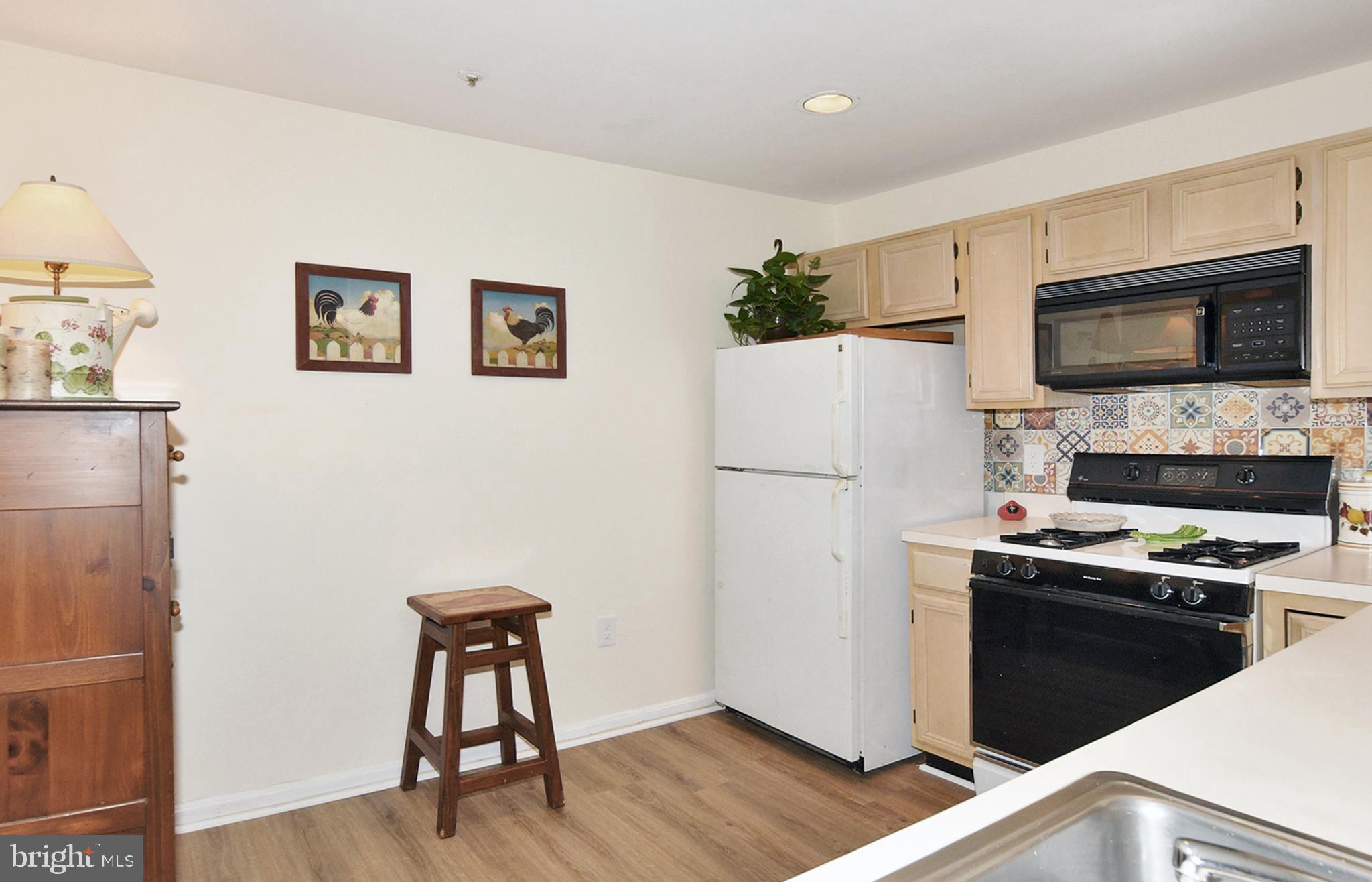 20408 Shore Harbour DRIVE Unit: 5-B