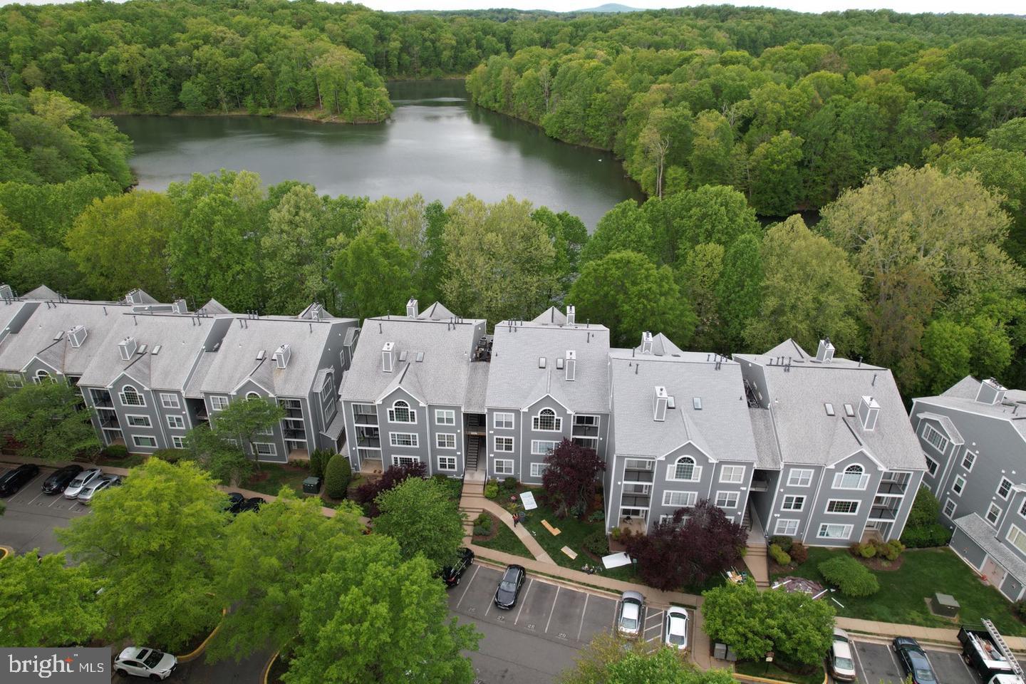 20408 Shore Harbour DRIVE Unit: 5-B