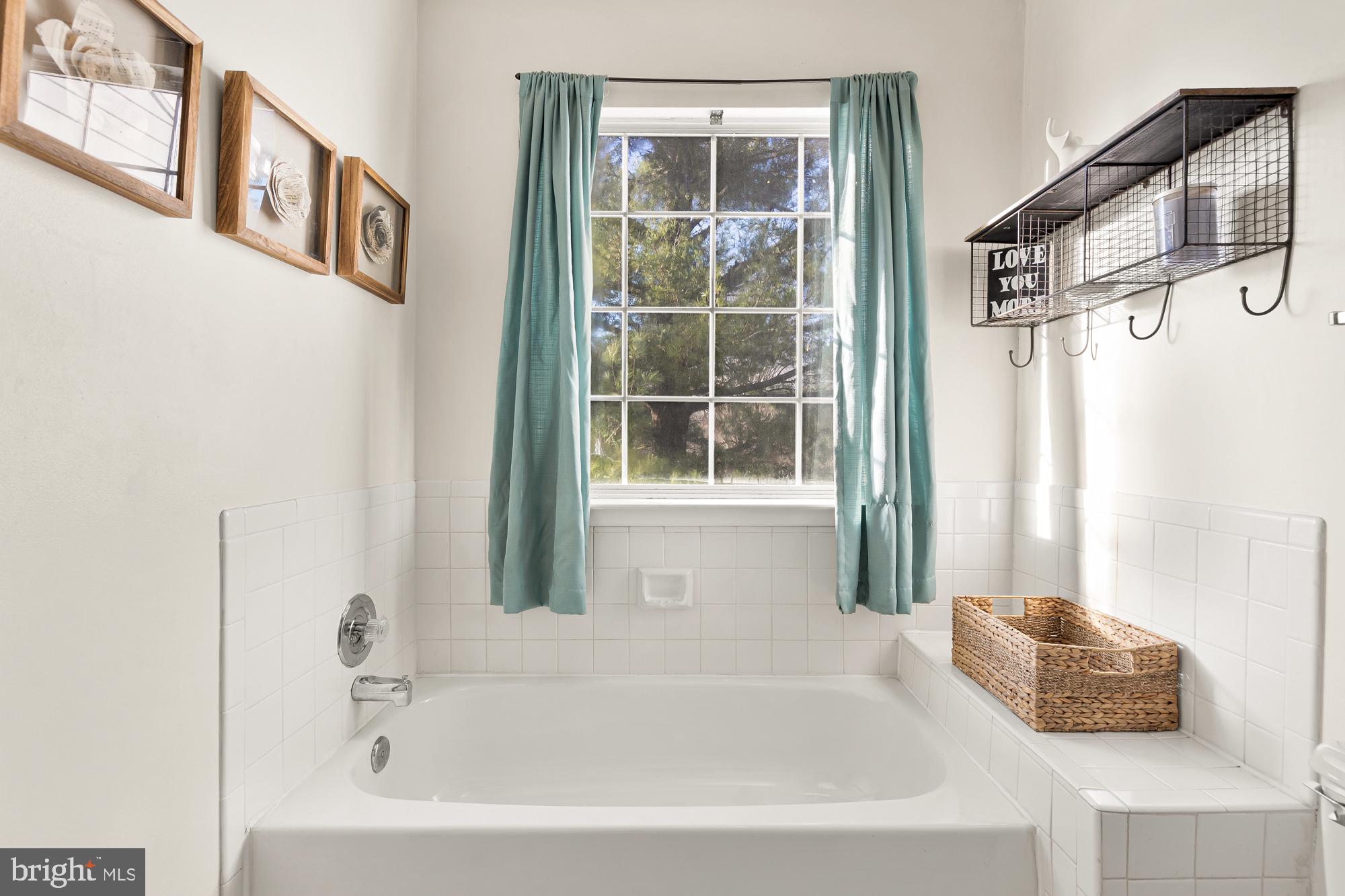 18352 Hallmark COURT