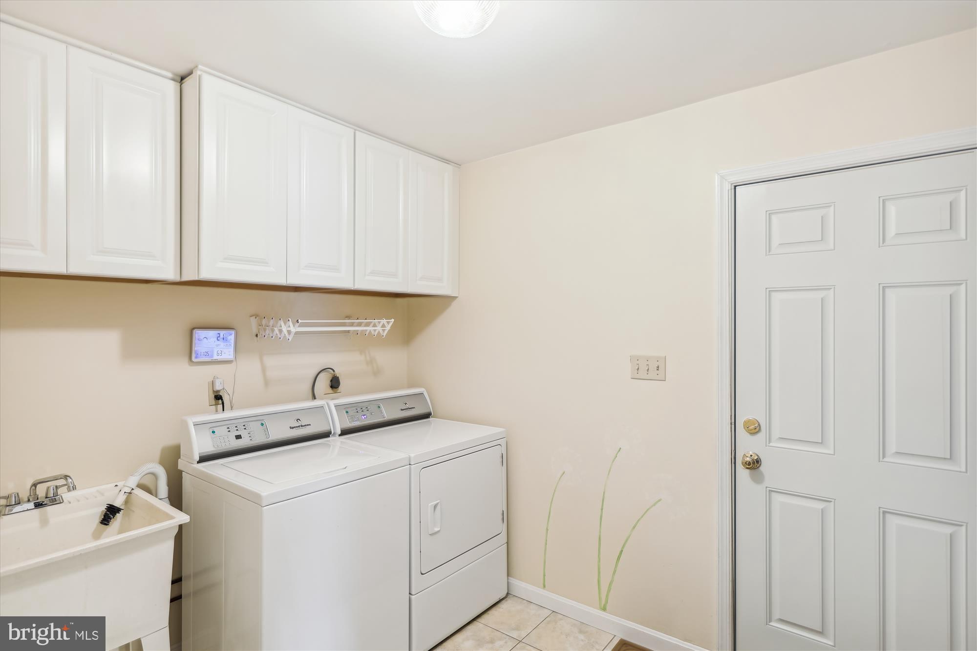 15120 Centergate Dr