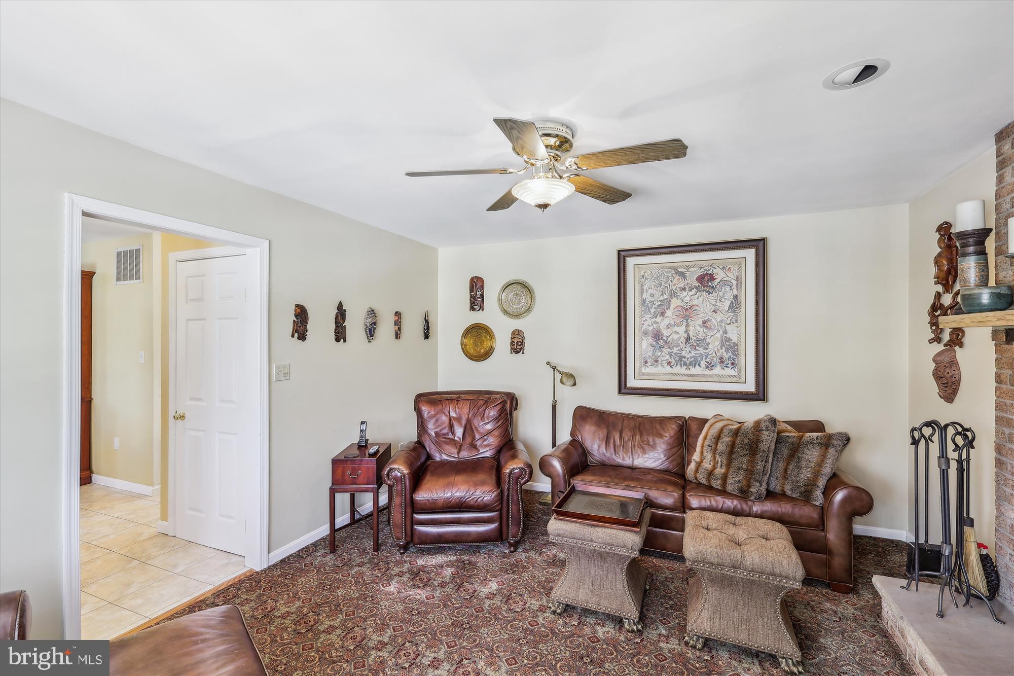 15120 Centergate Dr