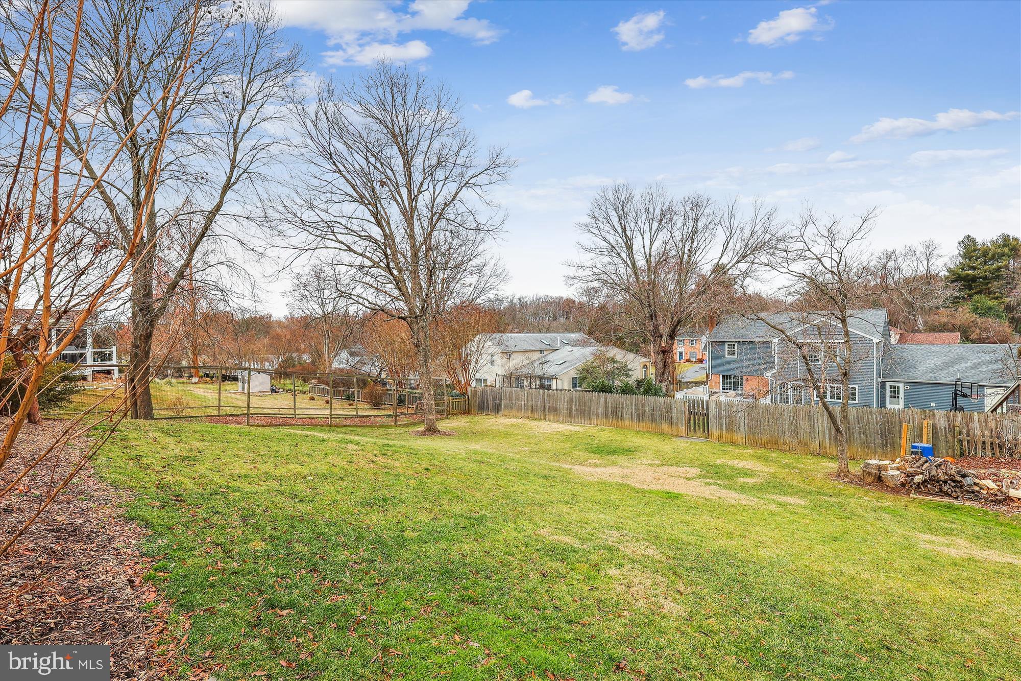 15120 Centergate Dr