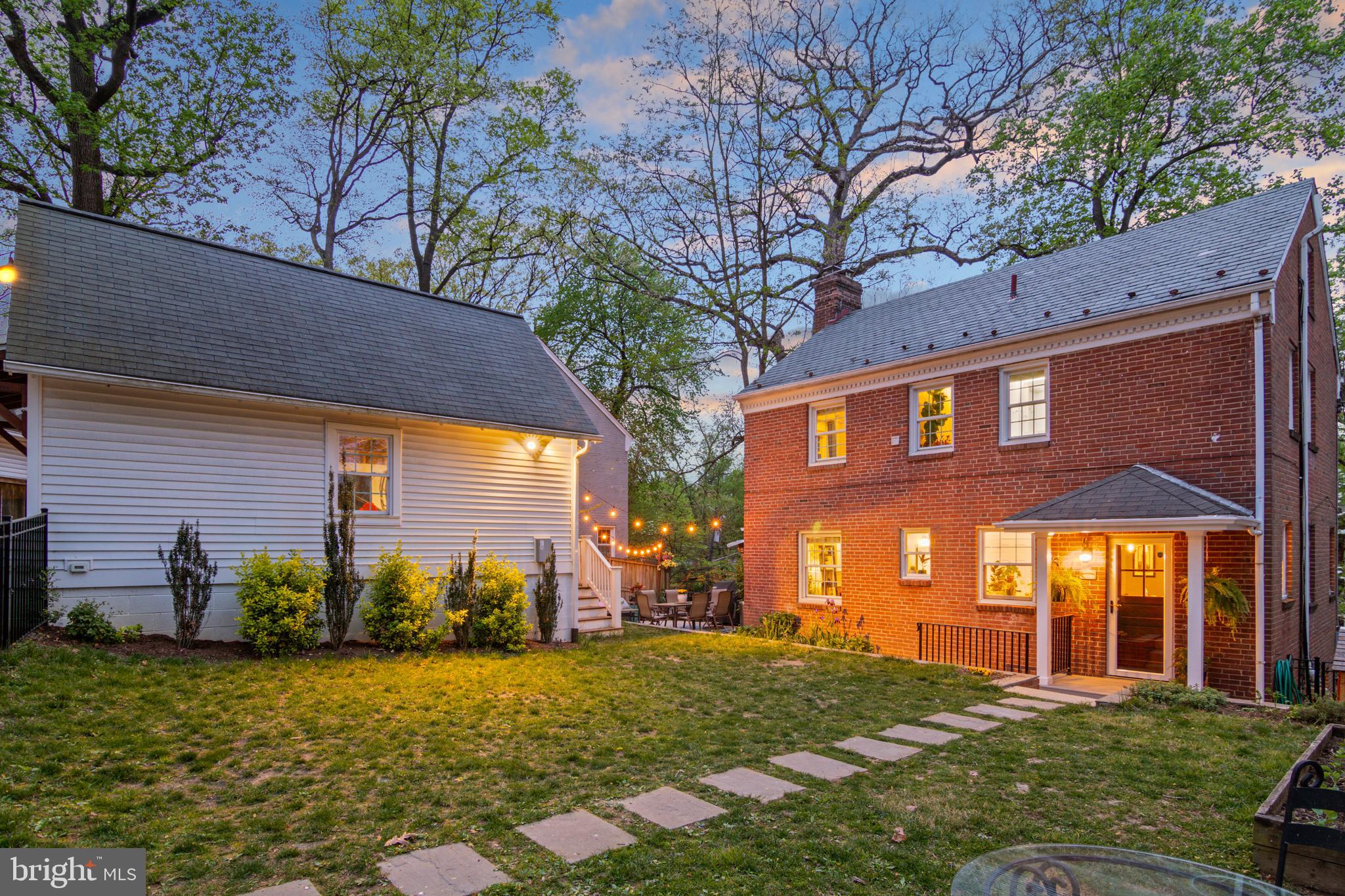 612 Ellsworth Dr