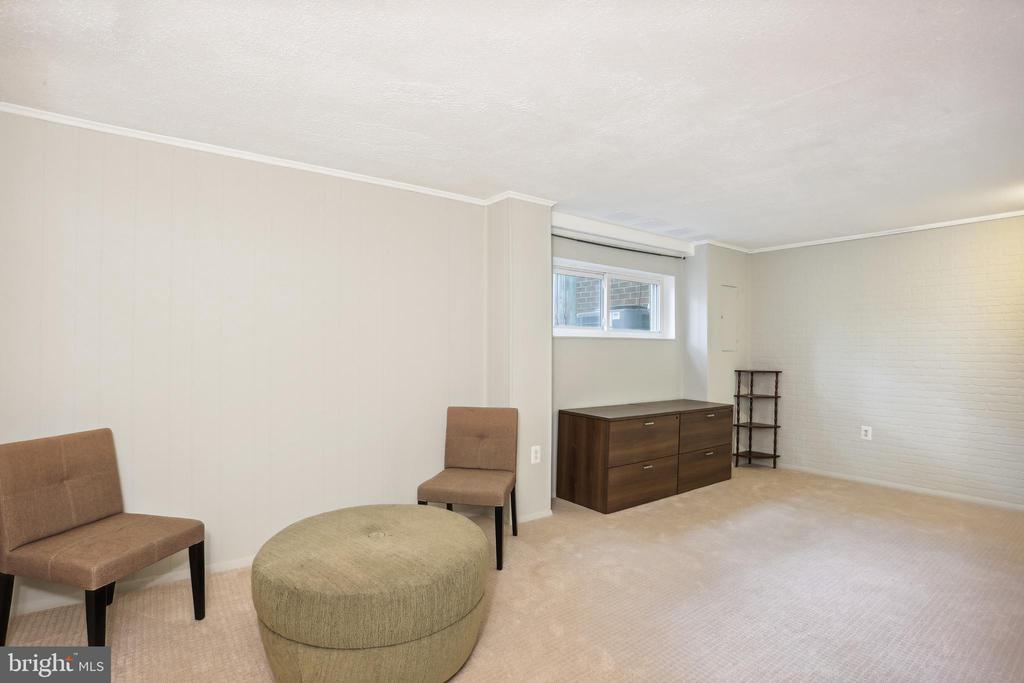 7281 Millcrest Ter #1-3