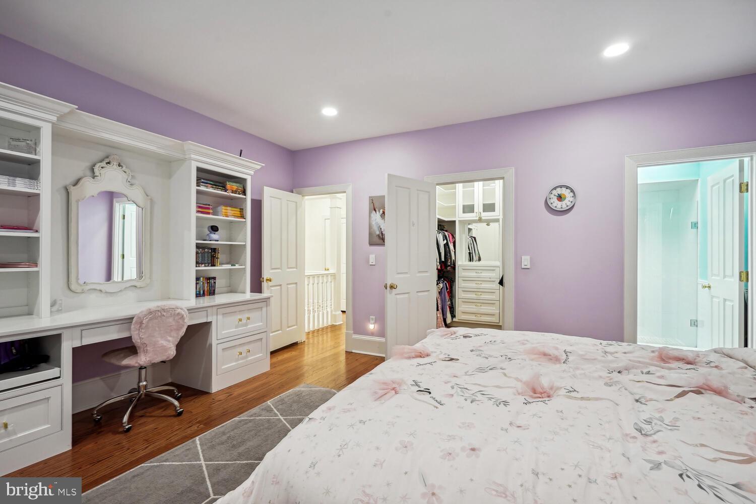 10706 Riverwood Dr