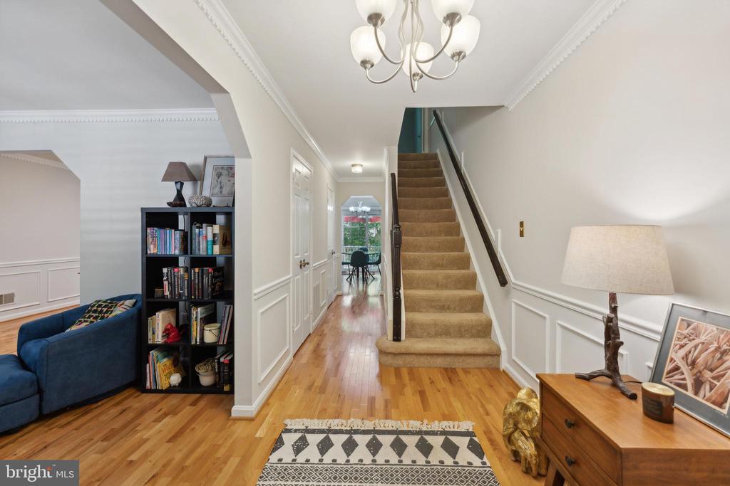 1507 Ivystone Ct