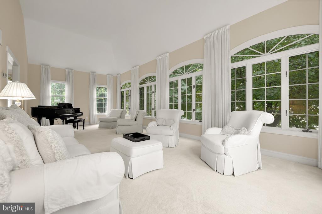 3803 Wingleaf Ct