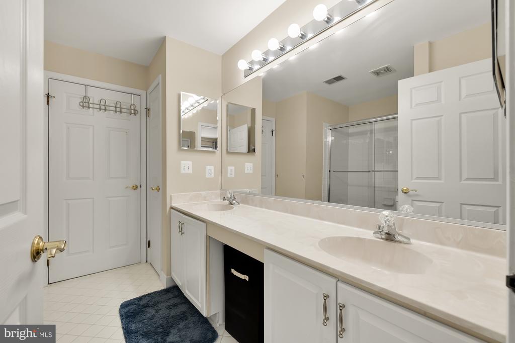 3803 Wingleaf Ct