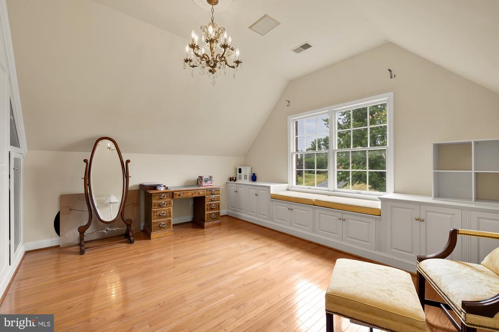 3803 Wingleaf Ct
