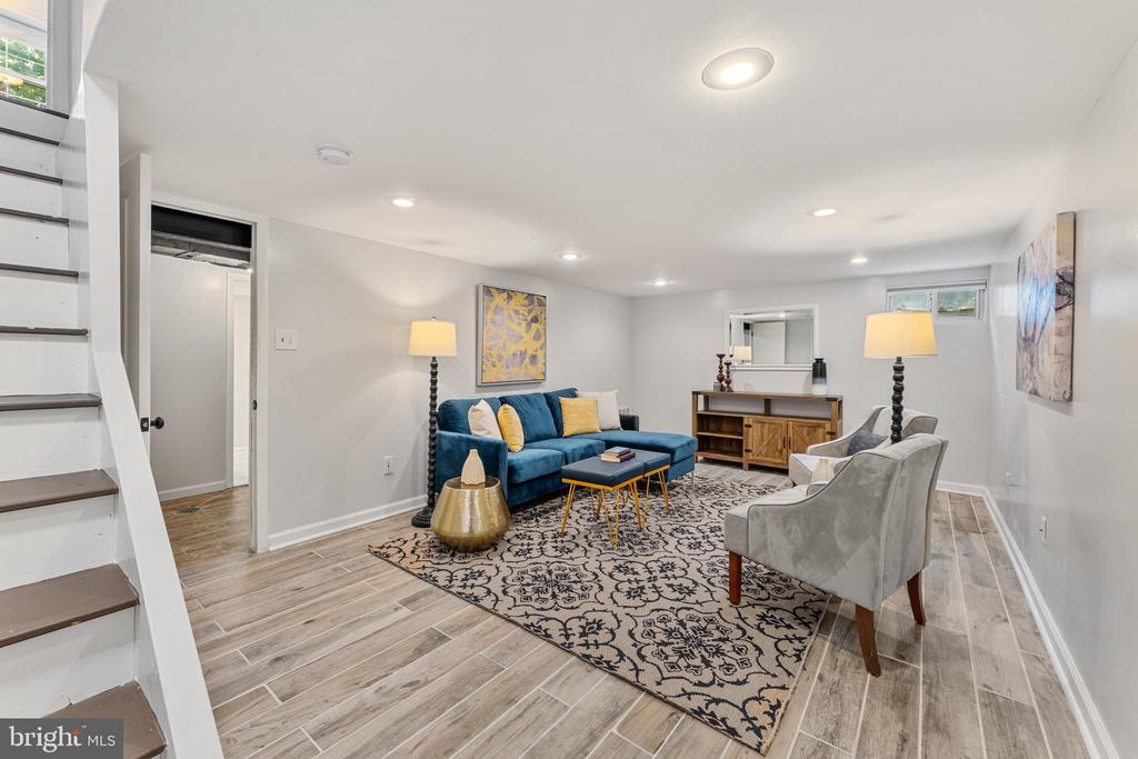 113 Normandy Dr