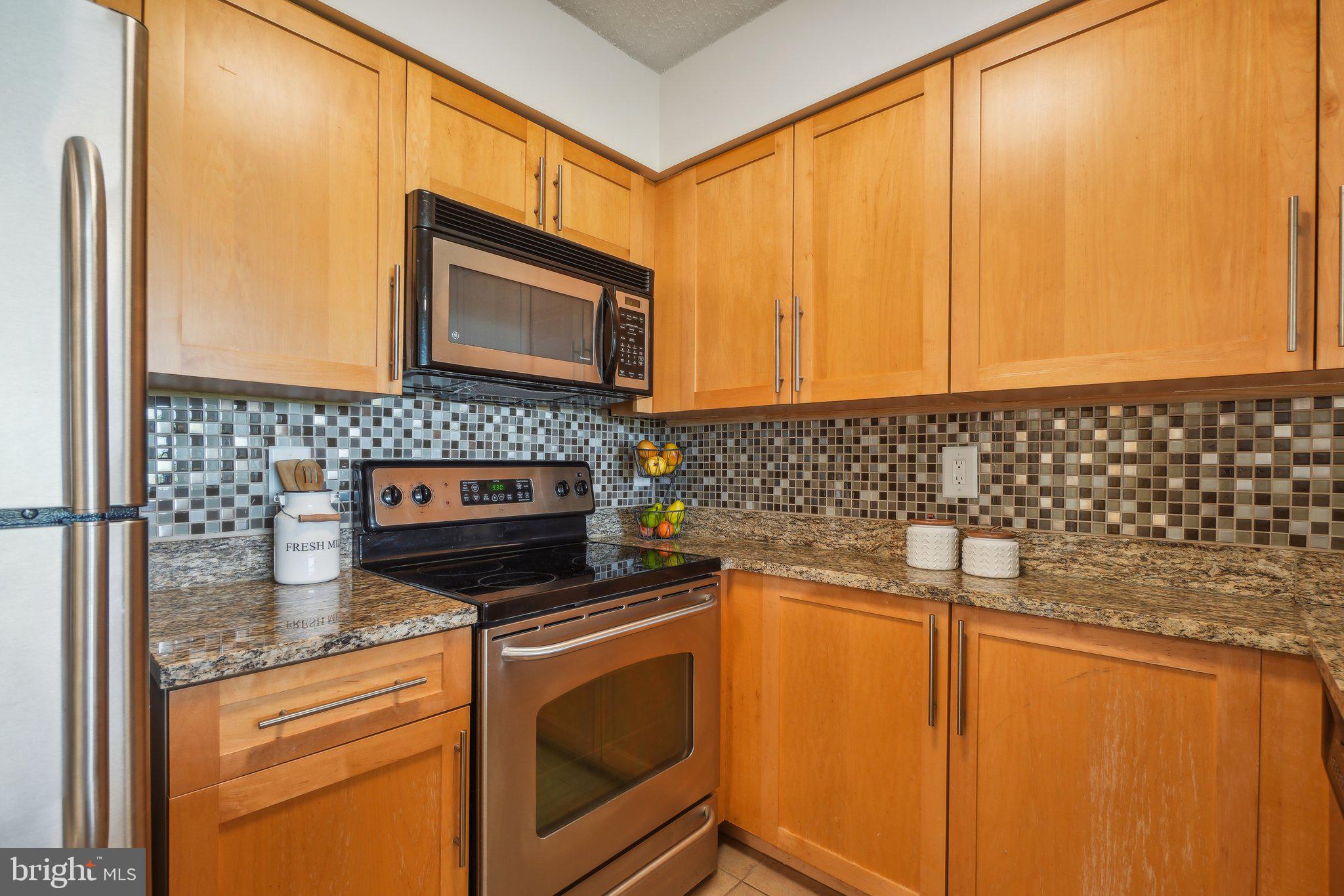 10101 Grosvenor Pl #1604