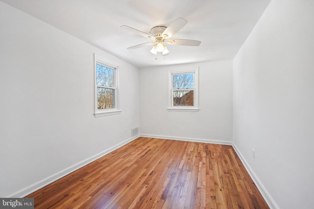 2707 Harmon Rd
