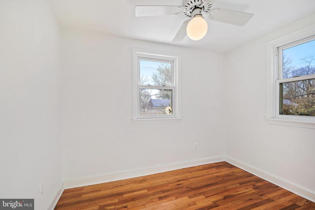 2707 Harmon Rd