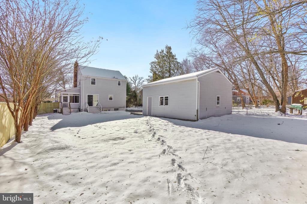 2707 Harmon Rd
