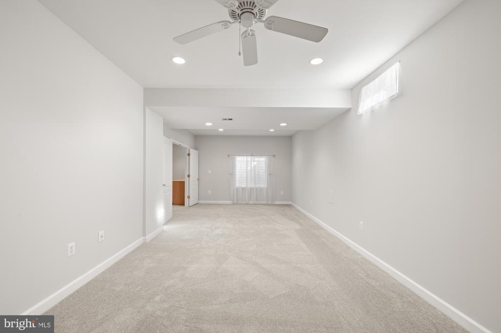 7025 Cypress Hill Dr