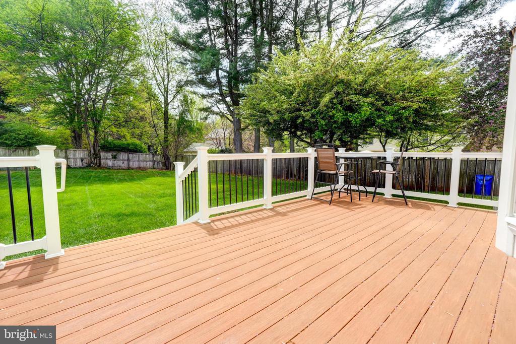 11628 Paramus Dr