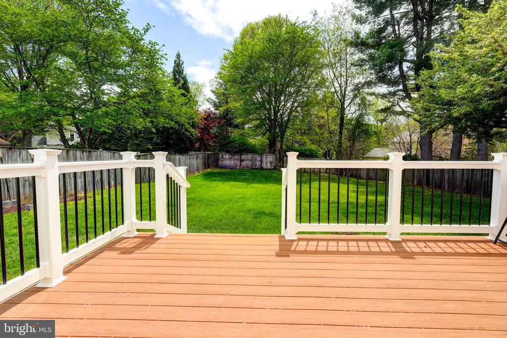 11628 Paramus Dr