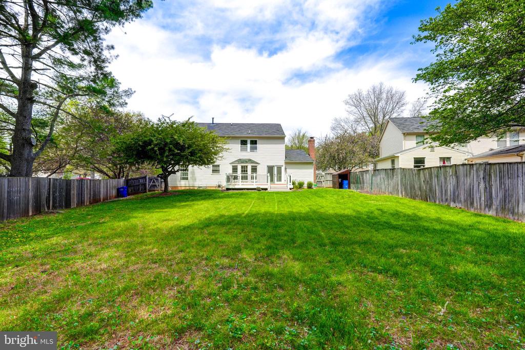 11628 Paramus Dr