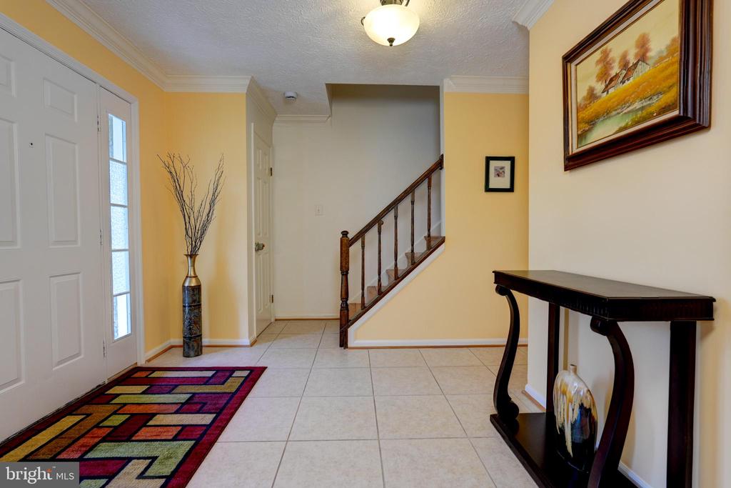 11628 Paramus Dr