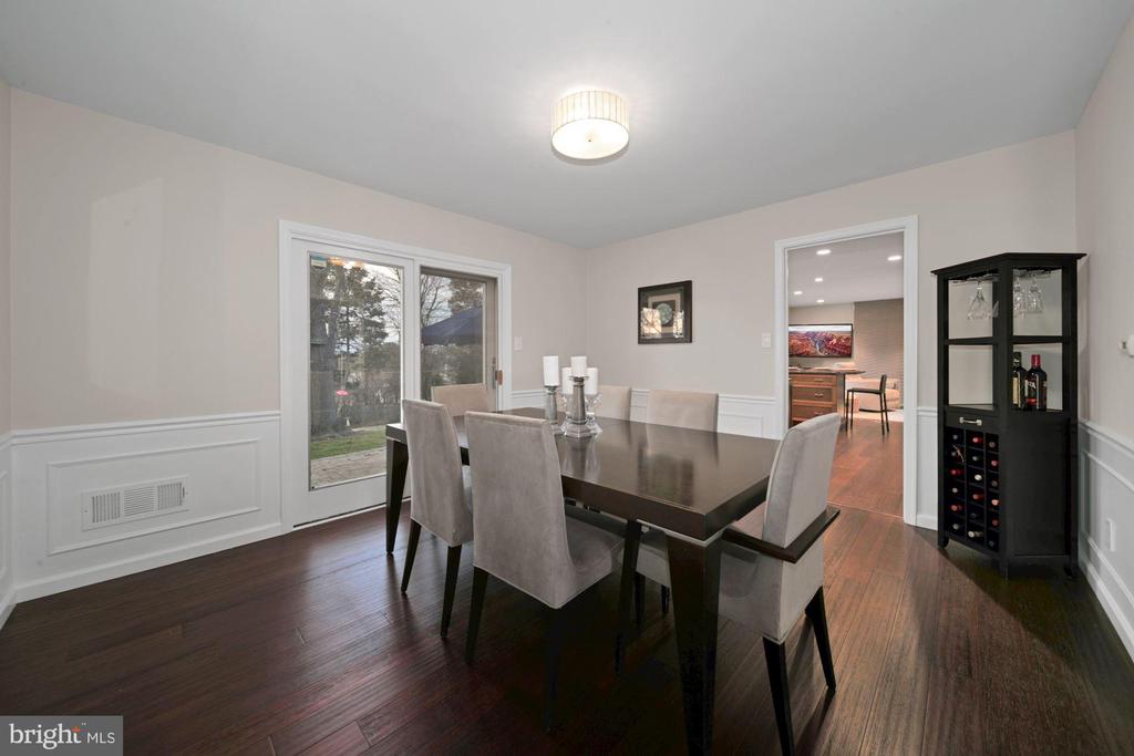 18 ORCHARD WAY N