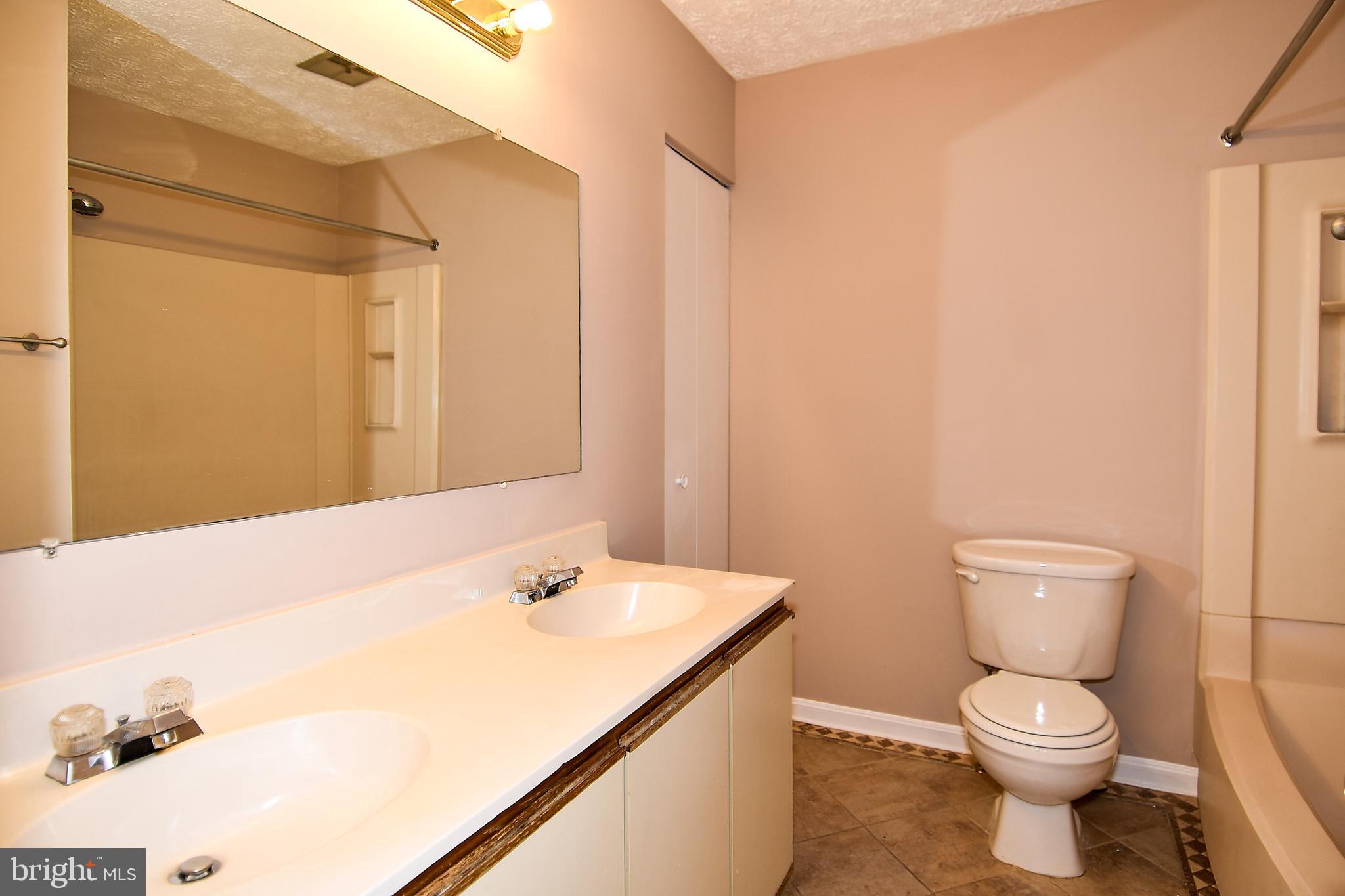 13640 AMBASSADOR DR #13640