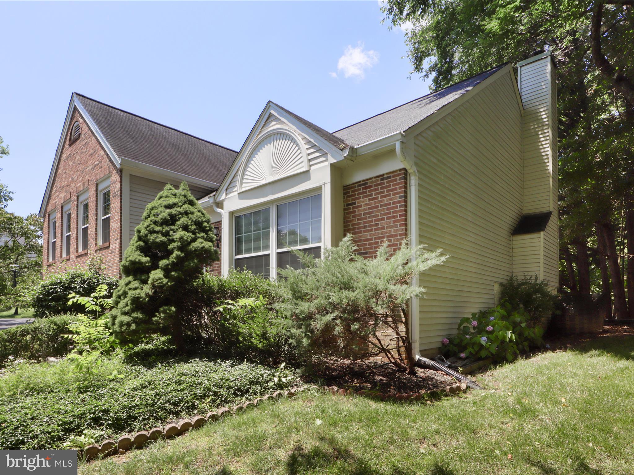 2612 HAWKSHEAD COURT