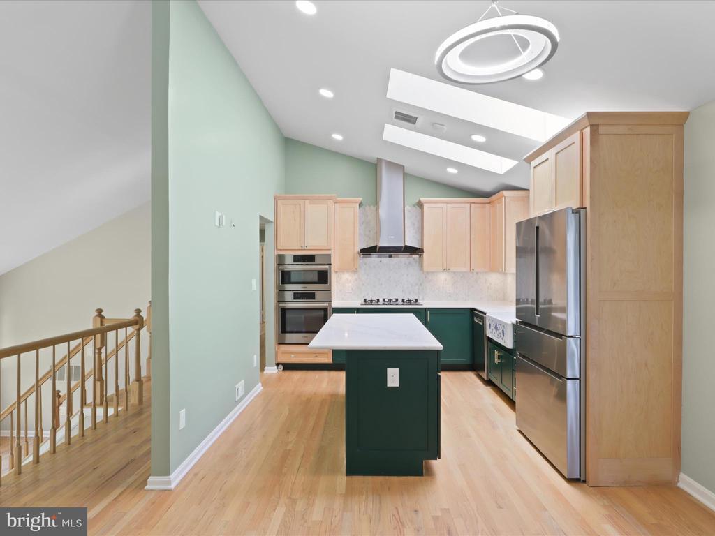 2612 HAWKSHEAD COURT