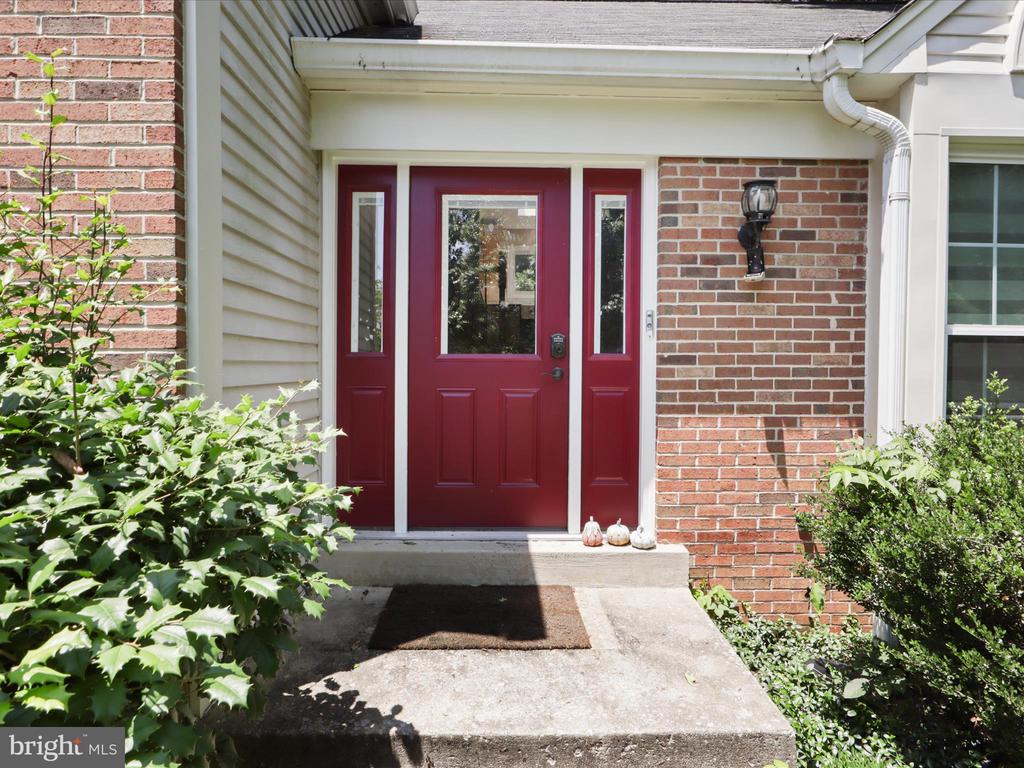 2612 HAWKSHEAD COURT