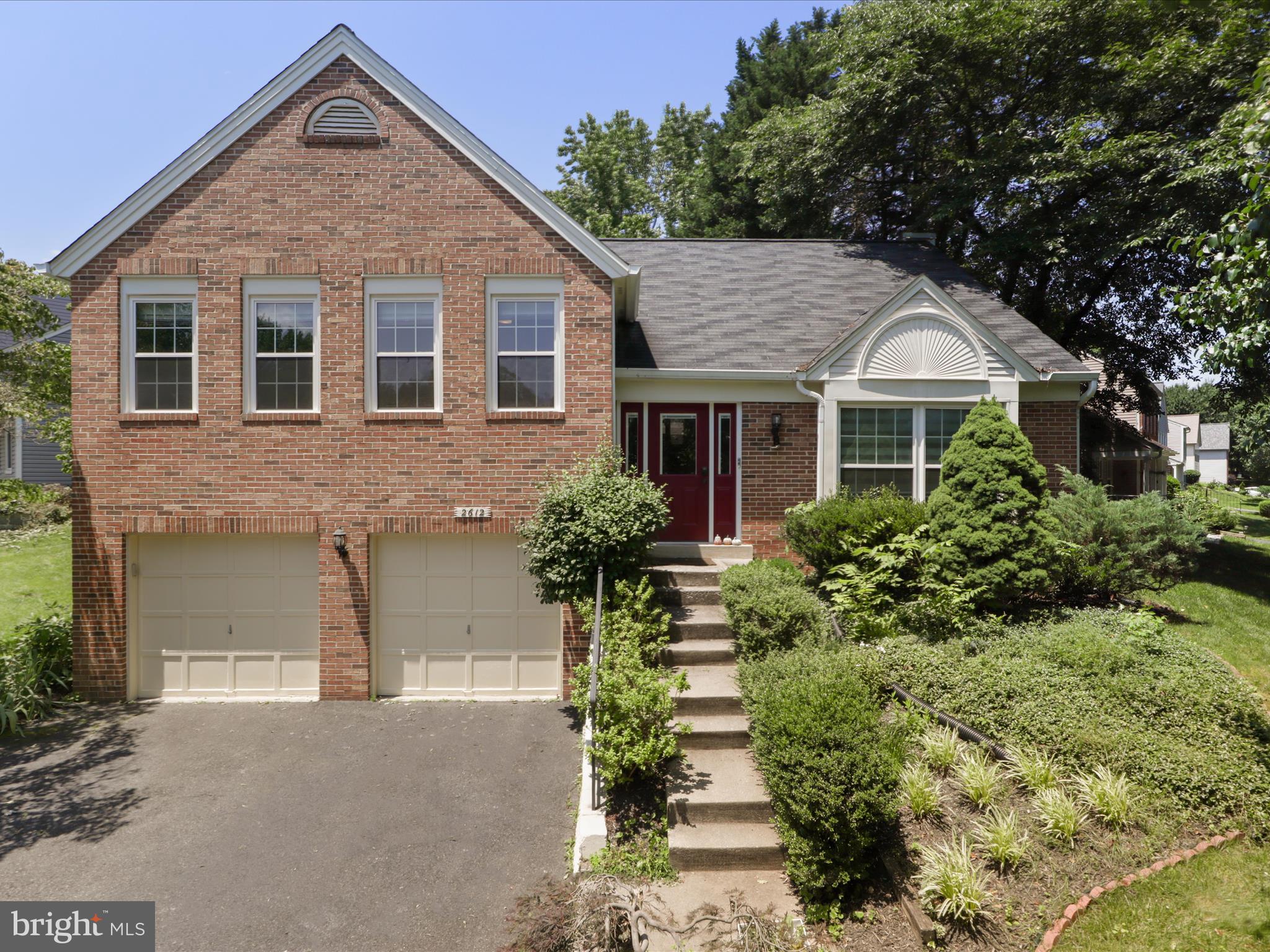 2612 HAWKSHEAD COURT