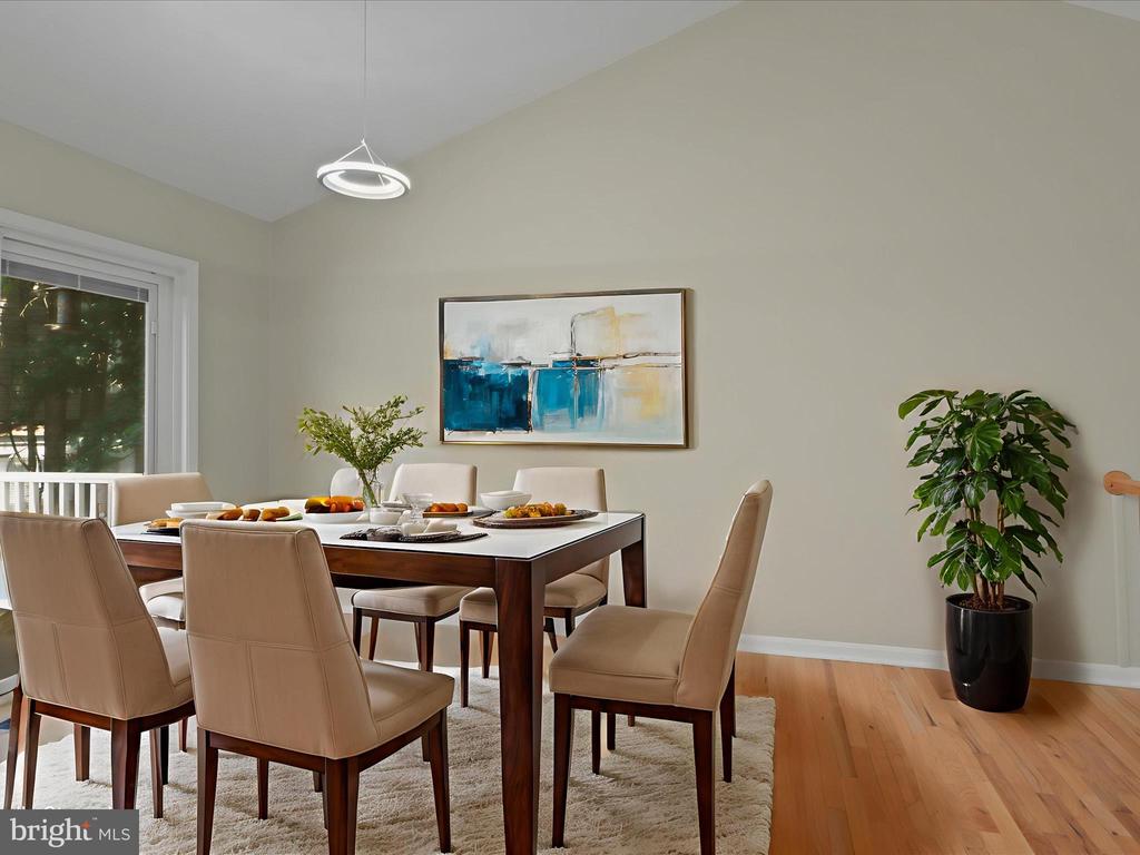 2612 HAWKSHEAD COURT